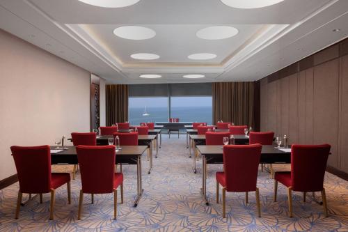 Zona de estar de ITC Ratnadipa, a Luxury Collection Hotel, Colombo