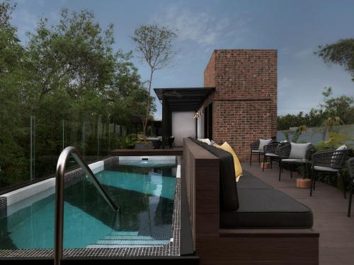 Πισίνα στο ή κοντά στο Kimpton Virgilio by IHG