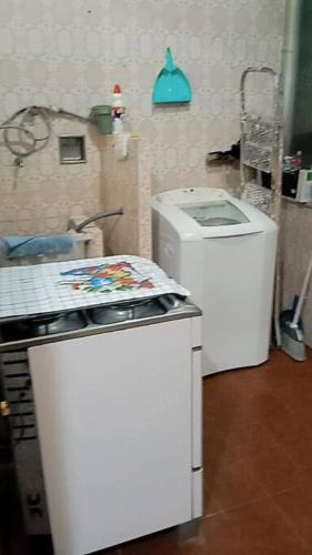 Φωτογραφία από το άλμπουμ του Apartamento no centro de Niterói com quartos exclusivos στο Νιτερόι