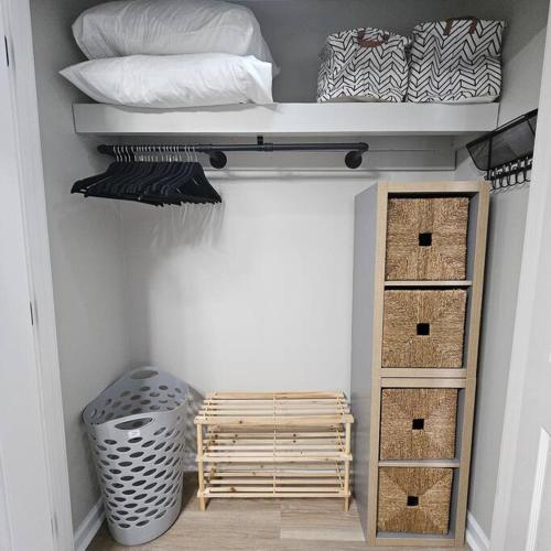 a bedroom with a bunk bed and a closet at Atlantic City Bungalow Retreat in Atlantic City