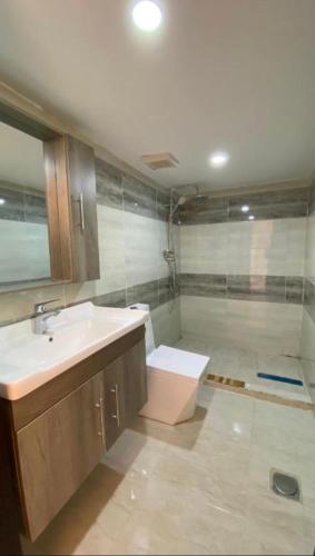 Un baño de Wadi rum sky luxury