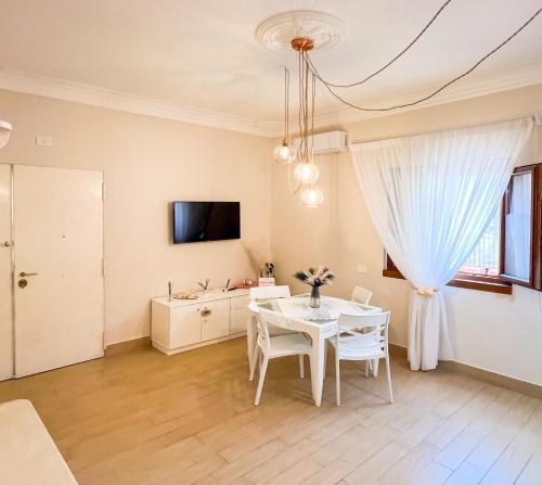 ROMANTIC SUITE