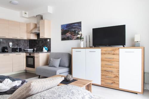 Corvin Gem Apartment with PARKING 1081 Budapest, Corvin sétány 3/B kép - 3