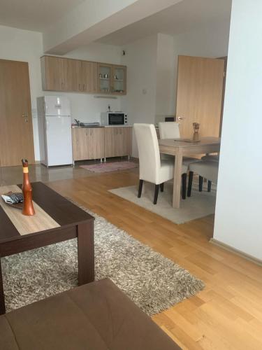 Nova Lux Center Skopje Home 3 Rooms