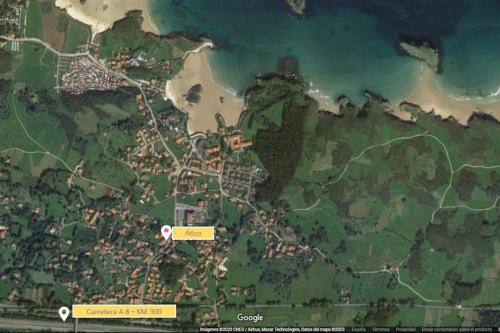 a google map of a city and the ocean at Precioso apartamento en Celorio, Llanes, Javier Bardon Treceno alquila in Celorio