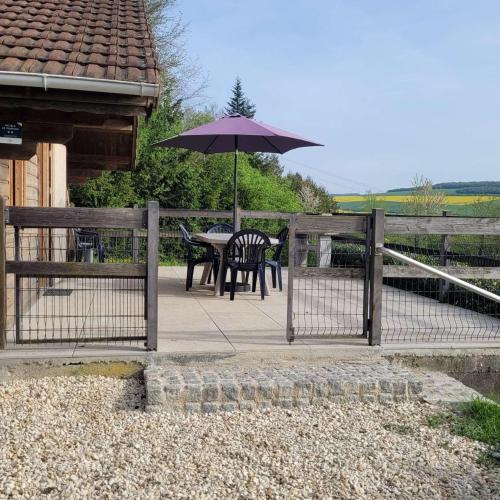 Φωτογραφία από το άλμπουμ του Chalet des Grands Prés σε Gercourt-et-Drillancourt