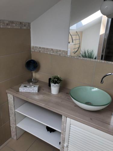 Bilik mandi di Ferienwohnung Völker