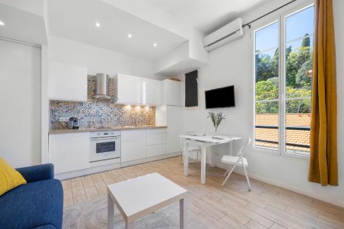Nice Renting - GAUTIER - Elegance Height Port & Castle Nice photo 11