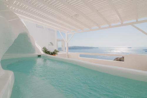 Apeiron Blue Santorini - Adults Only 14 plus - Apeiron Hotels