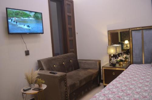 Televisyen dan/atau pusat hiburan di Dream home 2 & 4 bedroom Family house