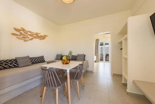 Area soggiorno di Vammos Luxury Residences
