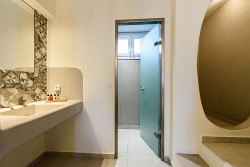 Bagno di Vammos Luxury Residences
