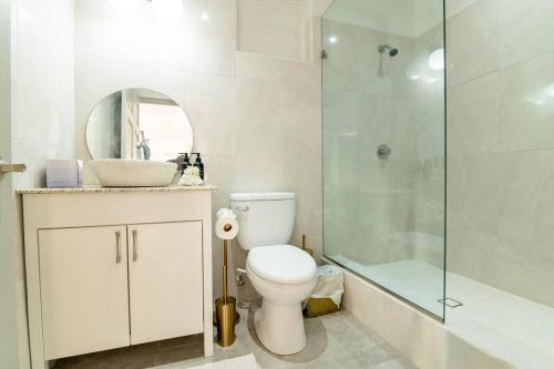 Koupelna v ubytování Luxury 1BR condo in St. Lucia