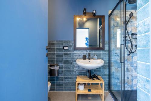 Spacious with terrace 3 bedroom, metroA Battistini