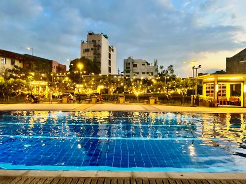 Πισίνα στο ή κοντά στο 17Eleven Staycation Home