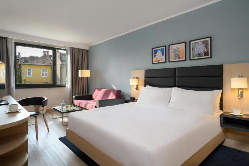 Hilton Garden Inn Budapest City Centre — City view