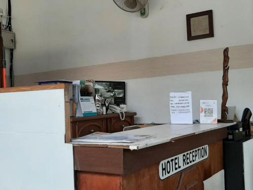 Gambar di galeri bagi RedDoorz At Hotel Pakem Sari Kaliurang di Pakem