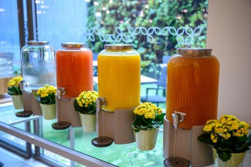 Getränke in der Unterkunft Hilton Garden Inn Budapest City Centre