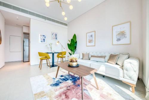 1BR Apartment at The Address JBR - Residential