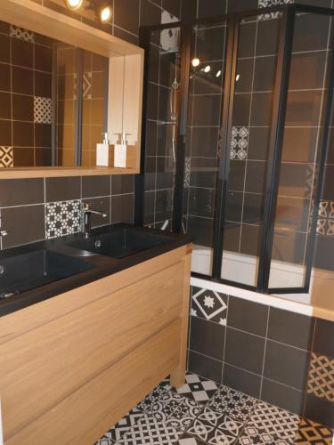 Ванная комната в Appartement hypercentre 6 pers