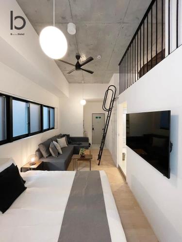 b hotel Nekoyard - Loft Studio Close to Peace Park & City Sights