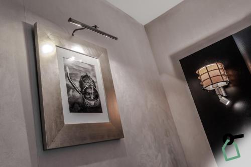 Φωτογραφία από το άλμπουμ του Hotiday Room Collection - Paris Arc de Triomphe στο Παρίσι