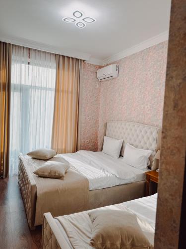 Gallery image of Armenia Hotel in Yerevan