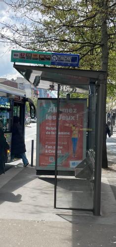 Φωτογραφία από το άλμπουμ του Charmant 2 pièces, Paris Porte d'Italie Métro Lignes 7 et 14, Tramway Ligne T3a σε Le Kremlin-Bicêtre