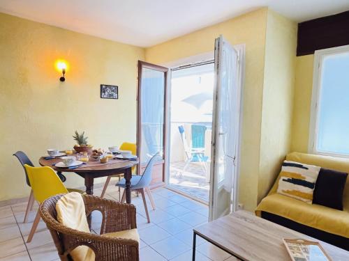 Appartement 2 chambres à 100 m de la plage