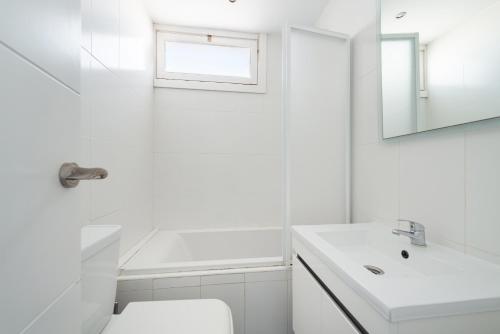 Et badeværelse på APARTAMENTO THIERRY