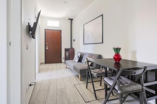 Foto Jacuzzi & Relax - Casa Indipendente 20min da Milano 6
