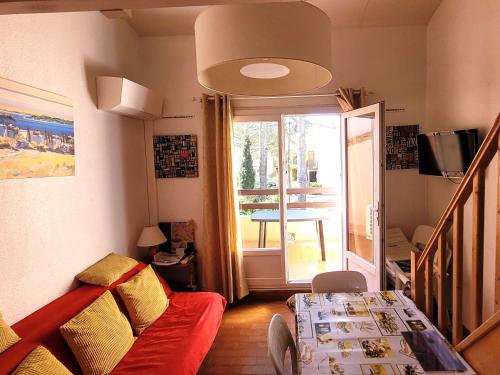 Charmant T2 Mezzanine, Climatisé, Piscine et Parking, Proche Plage et Loisirs, Cap d'Agde - FR-1-607-104