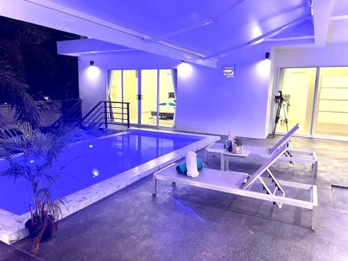 Fotografie z fotogalerie ubytování Villa The Blue v destinaci Ban Ko Khwan