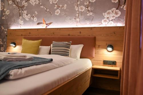 Postel nebo postele na pokoji v ubytování Café-Hotel Gutshof