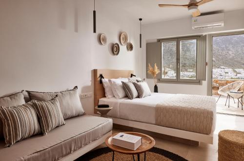 Χώρος καθιστικού στο Arcos Suites Sifnos