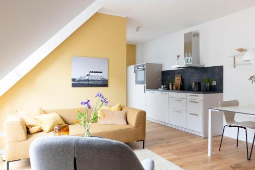 Η κουζίνα ή μικρή κουζίνα στο Pier21 FINE LOFTS