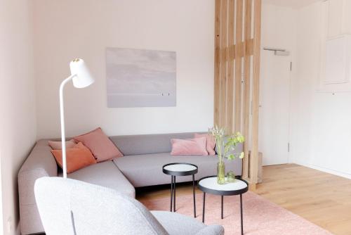 Χώρος καθιστικού στο Pier21 FINE LOFTS