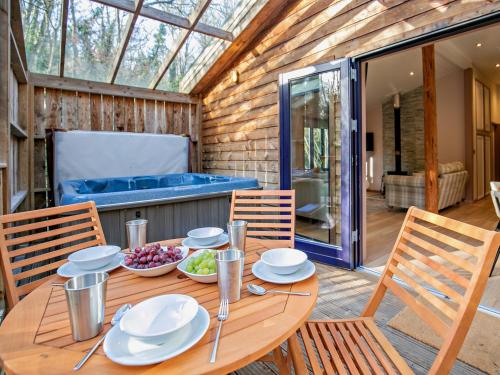 Posezení v ubytování 2 Bed in Porthtowan 93315