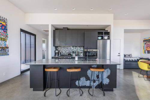 Gallery image of Caelum Joshua Tree - Urban Design in Rustic Desert in Joshua Tree