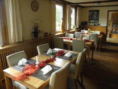 Εστιατόριο ή άλλο μέρος για φαγητό στο Alb Hotel Schalksburg
