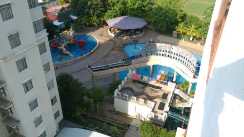 Bazén v ubytování MySuite Studio Apartment Melaka Waterpark Resort Free Tickets nebo v jeho okolí