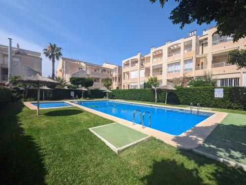 Traditional Two Bed Apart In Torrevieja TV18