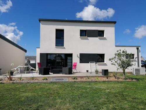 Maison familiale 120 m2 à 15 minutes de la mer