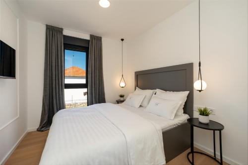 K Luxury apartment few min walk from the beach