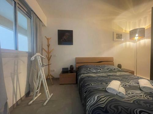 Postel nebo postele na pokoji v ubytování Appartement 2 pièces vue mer proche Monaco