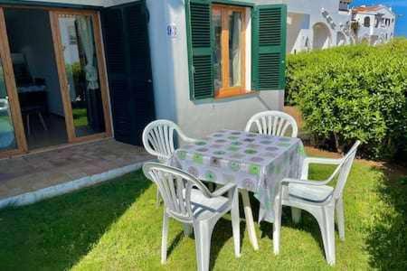 Mestral -Apartamento con piscina junto la playa