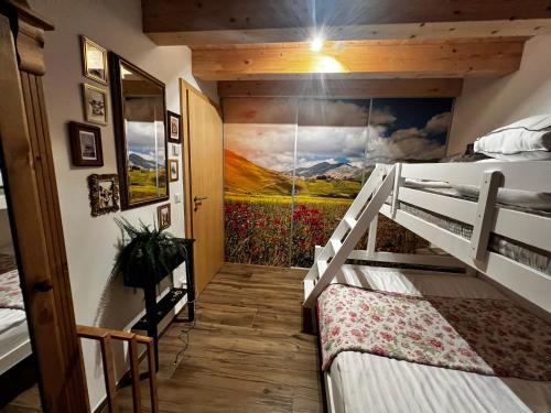 Una cama o camas en una habitación de GilMar hutte