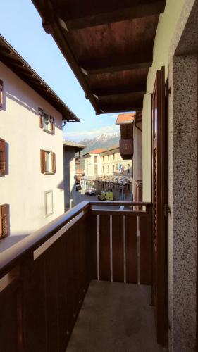 Balkoni atau teres di Casa Affitto Daone