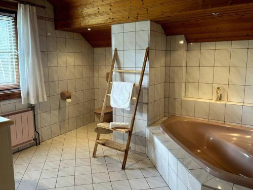 Ένα μπάνιο στο Chalet Bergsonne