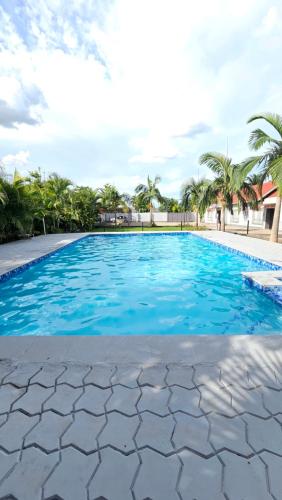 Kolam renang di atau dekat dengan Artem Apartments - Apartment 1